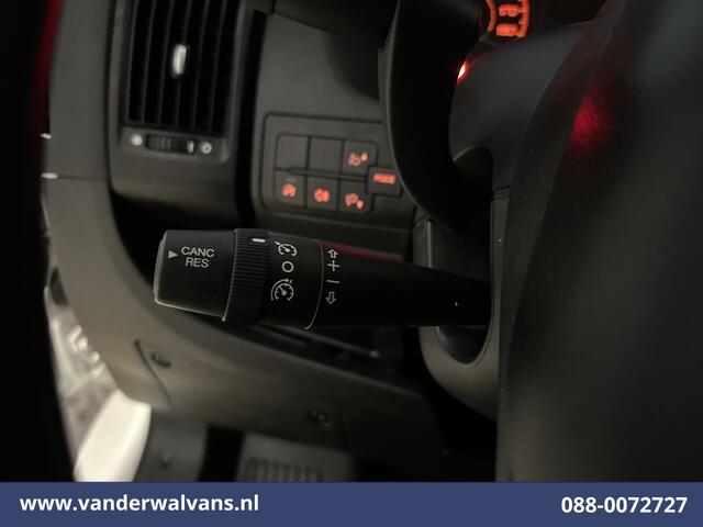Opel MOVANO 2.2D 120pk L2H2 Euro6 Airco | Camera | Cruisecontrol | Parkeersensoren Bijrijdersbank