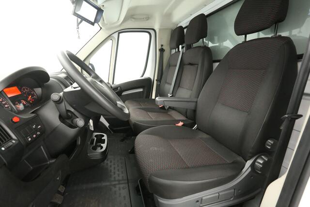 Opel MOVANO 3,5t 2.2 BlueHDI | Bakwagen | Laadklep | Laadbak | Airco | Camera | 3 Zits | Cruise