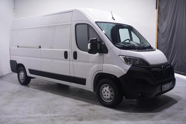 Opel MOVANO 2.2D 140 pk L3H2 Airco ECC, Navi, Camera Laadruimte Pakket, PDC achter, 3-Zits
