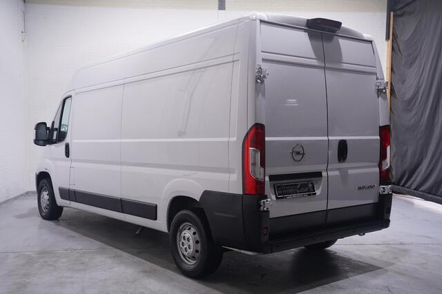 Opel MOVANO 2.2D 140 pk L3H2 Airco ECC, Navi, Camera Laadruimte Pakket, PDC achter, 3-Zits