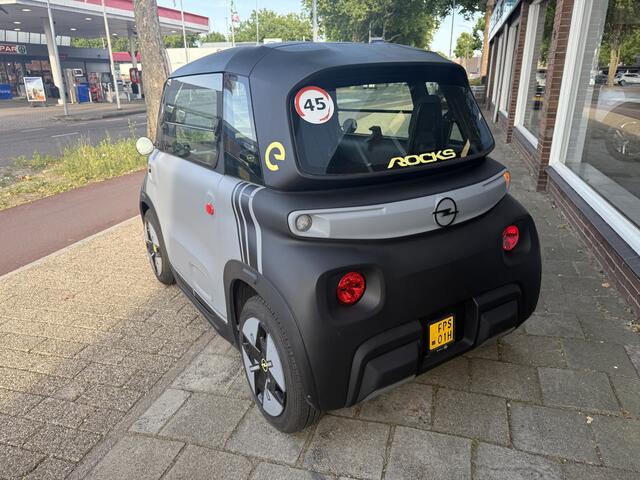 Opel Rocks-e Brommobiel Base | lage kilometerstand | nieuwstaat |
