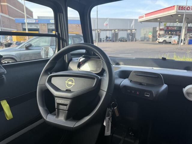 Opel Rocks-e Brommobiel Base | lage kilometerstand | nieuwstaat |