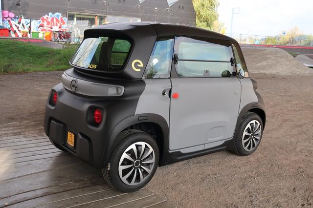 Opel Rocks-e Kargo Rocks-E Kargo met bezorgruimte!! (uit voorraad leverbaar)