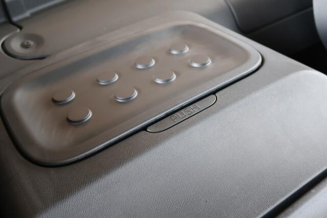 Opel Rocks-e Kargo Rocks-E Kargo met bezorgruimte!! (uit voorraad leverbaar)