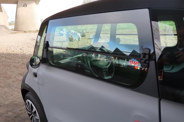 Opel Rocks-e Kargo Rocks-E Kargo met bezorgruimte!! (uit voorraad leverbaar)