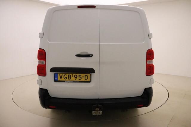 Opel VIVARO 2.0 CDTI L2H1 Edition 120 Pk | Navigatie | Trekhaak | Airco | 3 Zitplaatsen | Cruise control | Bluetooth | Zijschuifdeur