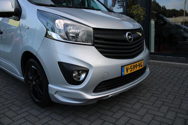 Opel VIVARO 1.6 CDTI L2H1 Dubbele cabine irmscher # 174 luxe leder navi cruise lease 462,- p/md