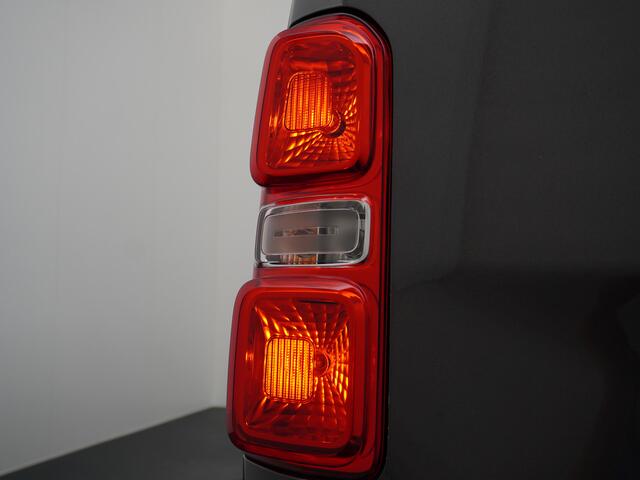 Opel VIVARO Citroen Jumpy 2.0HDI 145pk XL 3Pers. NAVI-Connect-7" Apple Android Carplay Mirror Screen Airco PDC-a+v Cruise DAB+ BordHerkenning WiFi-vb. 2500kg trekvermogen 2xSchuifdeur Driver 2.0 BlueHDI Driver-Attenstion-Alert Centr.Vergr+ab. ESP ASR Hill-Assist A-kl