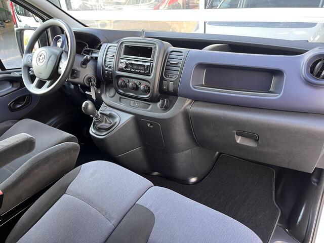 Opel VIVARO 1.6 CDTI L2H1 Airco Cruise controle Kastinrichting Trekhaak 2000kg trekgewicht Bluetooth telefoon voorbereiding Schuifdeur 3-Persoons 1e eigenaar Euro 6