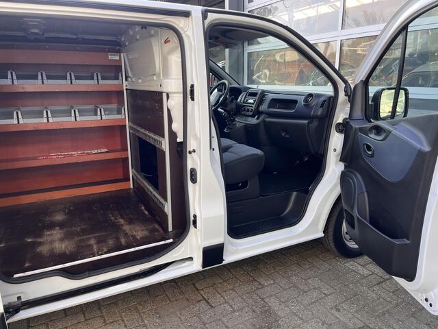 Opel VIVARO 1.6 CDTI L2H1 Airco Cruise controle Kastinrichting Trekhaak 2000kg trekgewicht Bluetooth telefoon voorbereiding Schuifdeur 3-Persoons 1e eigenaar Euro 6