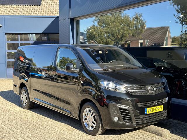Opel VIVARO 2.0 CDTI 150 PK L3H1 Innovation | Zeer nette bus ! | Navigatie | Climate Control | Camera | Dode Hoek Bewaking | Zijschuifdeur | Cruise Control | DAB+ Radio | Parkeersensoren | Apple Carplay & Android Auto | LED Dagrijverlichting | Reservewiel |