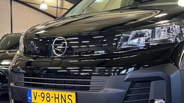 Opel VIVARO 2.0 DIESEL 145 L3 DC