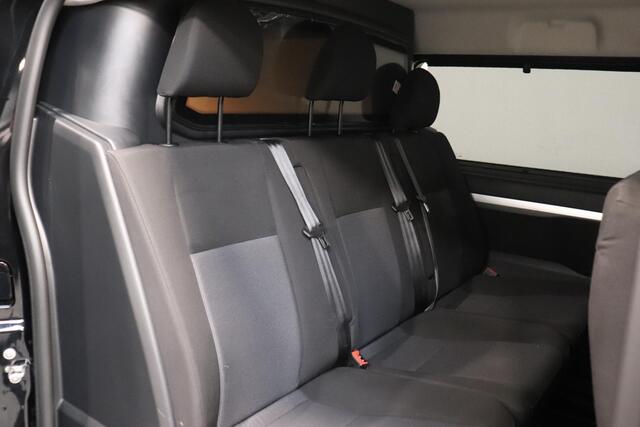 Opel VIVARO 2.0 CDTI L3H1 Dubbele Cabine Edition 144PK Airco Navi Camera Parkeersensoren Trekhaak Cruise Control