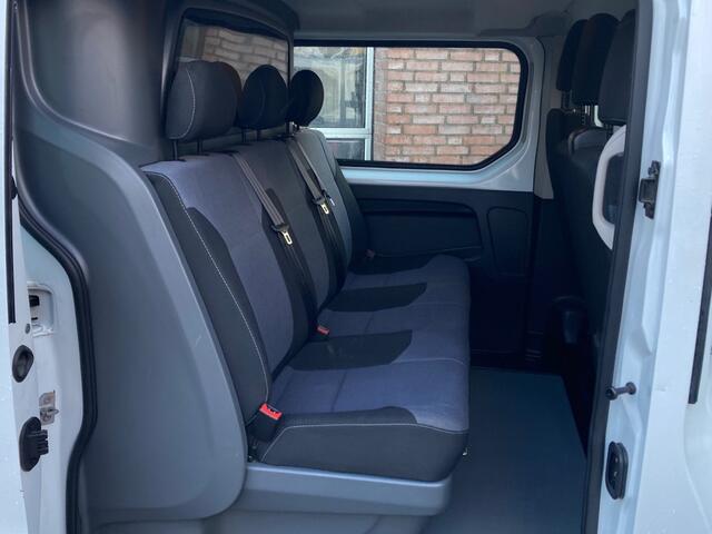 Opel VIVARO dubbele cabine, L2H1, 130pk, airco, cruise, pdc