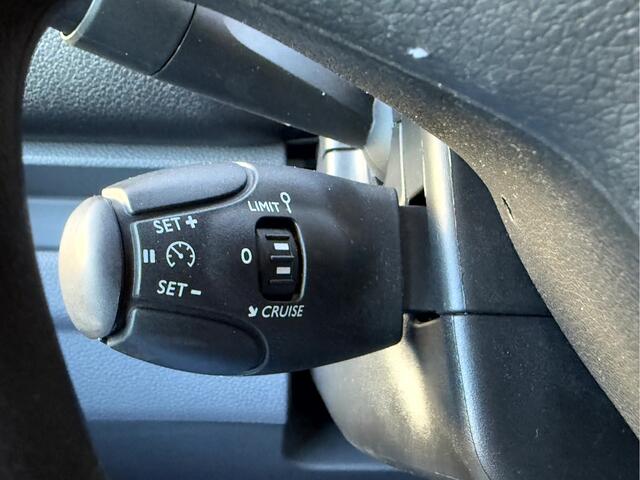 Opel VIVARO 2.0 CDTI L3 H1 Parkeersensoren, Stoelverwarming, Cruise Cntrll, Airco, Carplay