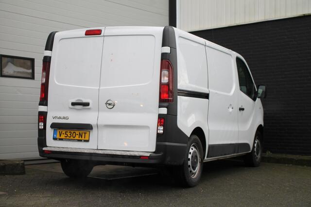 Opel VIVARO 1.6 CDTI EURO 6 - Airco - Cruise - Navi - ¤ 12.900,- Excl.