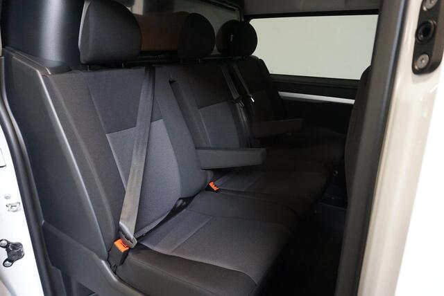 Opel VIVARO 145pk L3H1 Automaat Dubbele Cabine Edition Airco Navigatie Cruise control Trekhaak Carplay