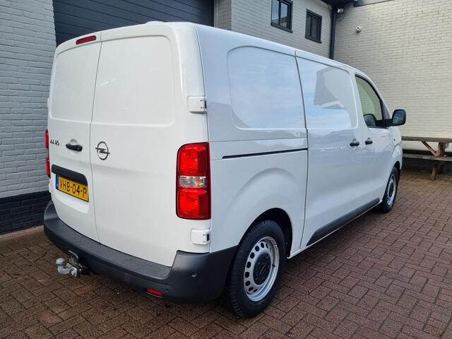 Opel VIVARO 2.0 CDTI L2H1 Edition Automaat NAVI / CAMERA / CRUISE / TREKHAAK
