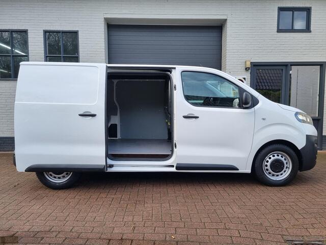 Opel VIVARO 2.0 CDTI L2H1 Edition Automaat NAVI / CAMERA / CRUISE / TREKHAAK