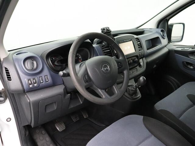 Opel VIVARO 1.6CDTI Lang Edition EcoFlex | Navigatie | Camera | 3-Persoons | Trekhaak