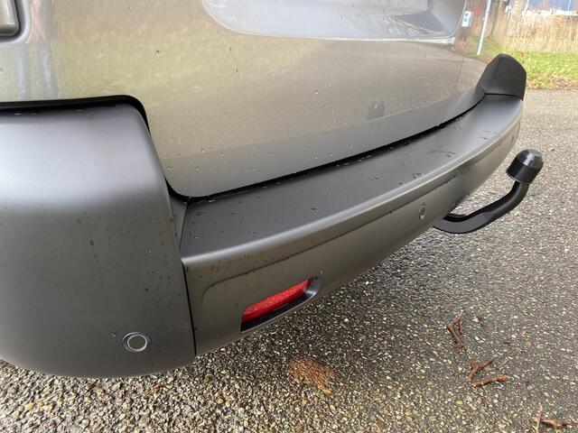 Opel VIVARO L3 2.0D 145 PK | GEEN BPM | Trekhaak | NAVI | Multimedia | Apple Carplay | Android Auto | Digital cockpit | Parkeersensoren achter | Bestuurdersstoel comfort | Bank voorpassagiers | van ¤33.596 voor ¤28.995 | N32244