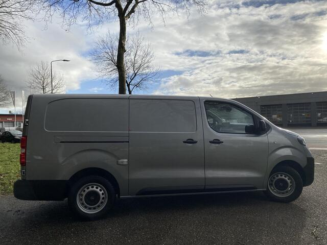 Opel VIVARO L3 2.0D 145 PK | GEEN BPM | Houten afwerking laadruimte lat om lat | Trekhaak | Gatelock anti-diefstal | NAVI | Multimedia | Apple Carplay | Android Auto | DAB+ | Digital cockpit | Parkeersensoren achter | Bestuurdersstoel comfort | Bank voorpassagiers |