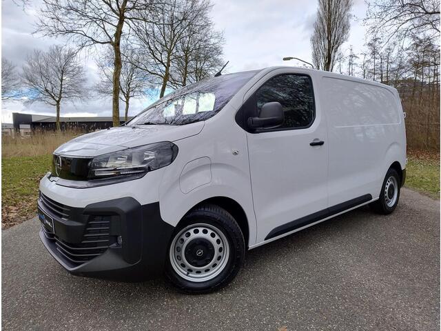 Opel VIVARO Electric L2 75 kWh 136 PK | Multimedia | Apple Carplay | Android Auto | NAVI | Achteruitrijcamera | Parkeersensoren achter | Scheidingswand comfort | Bestuurdersstoel comfort | Bank voorpassagiers | e-PTO 400V | Reservewiel | van ¤46.797 voor ¤39.050 ex. 