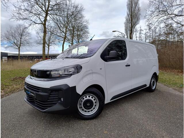 Opel VIVARO Electric L2 75 kWh 136 PK | Multimedia | Apple Carplay | Android Auto | NAVI | Achteruitrijcamera | Parkeersensoren achter | Scheidingswand comfort | Bestuurdersstoel comfort | Bank voorpassagiers | e-PTO 400V | Reservewiel | van ¤46.797 voor ¤39.050 ex. 