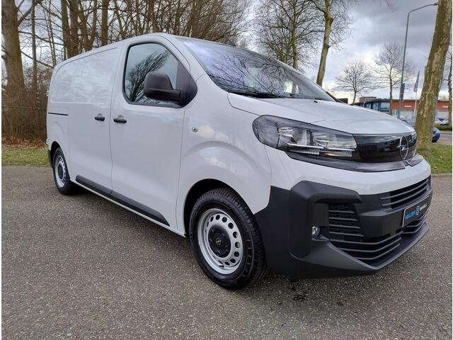Opel VIVARO Electric L2 75 kWh 136 PK | Multimedia | Apple Carplay | Android Auto | NAVI | Achteruitrijcamera | Parkeersensoren achter | Scheidingswand comfort | Bestuurdersstoel comfort | Bank voorpassagiers | e-PTO 400V | Reservewiel | van ¤46.797 voor ¤39.050 ex. 
