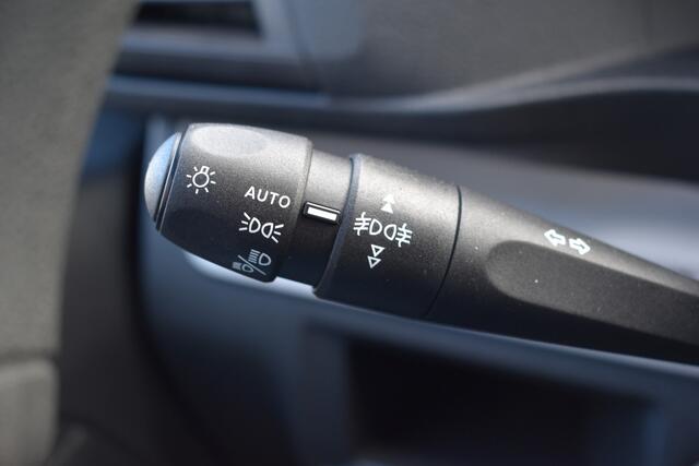 Opel VIVARO 2.0 BlueHDi 145 S&S L2 Lengte 2, 3-zitter, automaat, camera, navi BPM vrij Betimmering