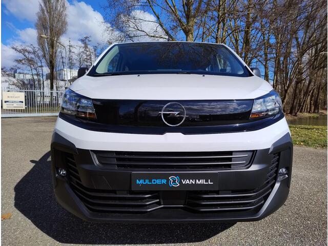 Opel VIVARO L3 DC 1.5D 120 PK | GEEN BPM | Dubbele Cabine | 6-zits | Houten afwerking laadruimte | Multimedia | NAVI | Apple Carplay | Android Auto | Parkeersensoren achter | Multifunctioneel stuurwiel | Elektrisch inklapbare spiegels | Bestuurdersstoel comfort | Ver