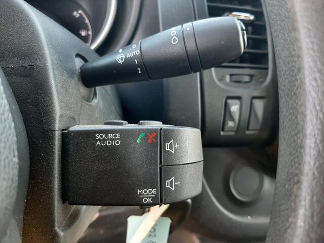 Opel VIVARO 1.6 CDTi L2H1 DC 70kW 95pk Airco Navigatie Bluetooth Trekhaak Im