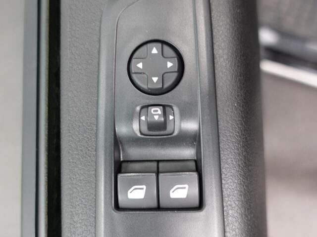Opel VIVARO 2.0 BlueHDi 145PK L2 Automaat Airco Navigatie Trekhaak Side Bars Betimmering Laadruimte