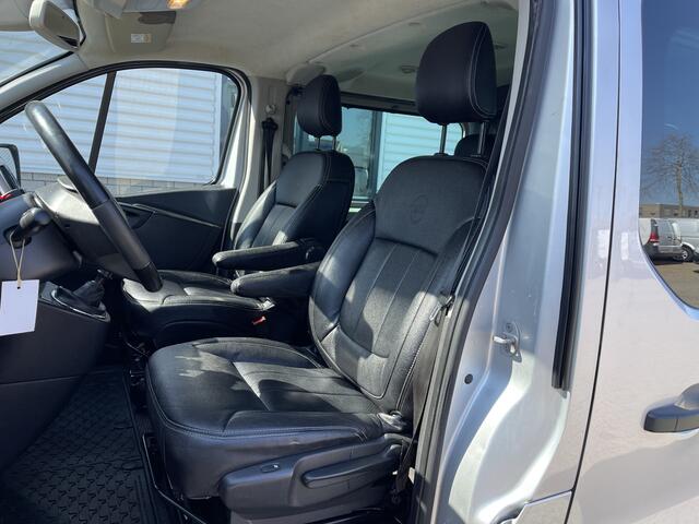 Opel VIVARO 1.6 CDTI 146pk L2H1 DC 5 persoons Innovation nr 105-200 / vaste prijs rijklaar ¤ 18.950 ex btw / lease ¤ 362 / airco / cruise / navigatie / leer / camera / trekhaak / dubbele schuifdeur !