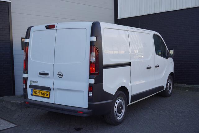 Opel VIVARO 1.6 CDTI EURO 6 - Airco - Cruise - Navi - Camera - ¤ 11.900,- Excl.