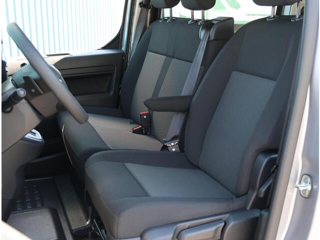 Opel VIVARO Combi Electric L3 75 kWh 136PK | AUTOMAAT | 9 Persoons | Camera | Climate Control | Navigatie | PDC | Cruise Control | AppleCarPlay/AndroidAuto | UNIEK!! |