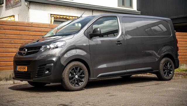 Opel VIVARO Vivaro-e L2 50 kWh L2H1 | Winterset | Cruise control | Parkeer sensoren |