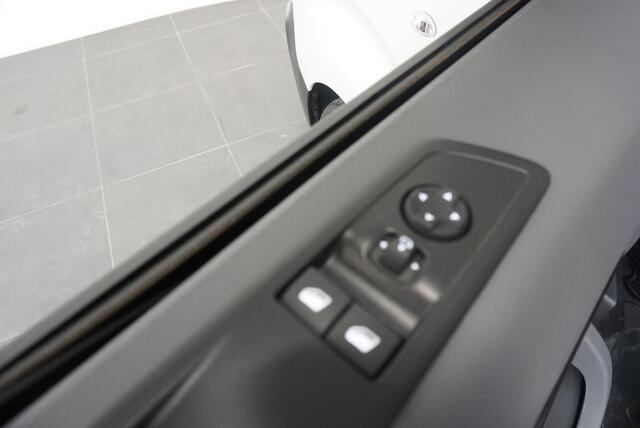 Opel VIVARO 1.5 CDTI L2H1 Edition Navigatie Trekhaak Cruise control Airco Parkeersensoren