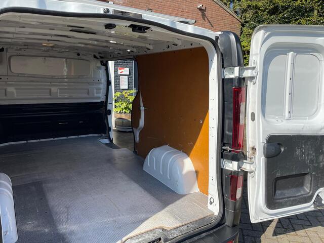 Opel VIVARO 1.6 CDTI L2H1 Sport EcoFlex 125pk EURO6 Trekhaak Camera