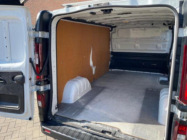 Opel VIVARO 1.6 CDTI L2H1 Sport EcoFlex 125pk EURO6 Trekhaak Camera