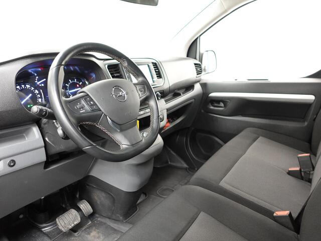 Opel VIVARO 145pk Automaat L3H1 Dubbele cabine 6-zits Navigatie Camera Trekhaak Apple carplay Parkeersensoren Cruise control