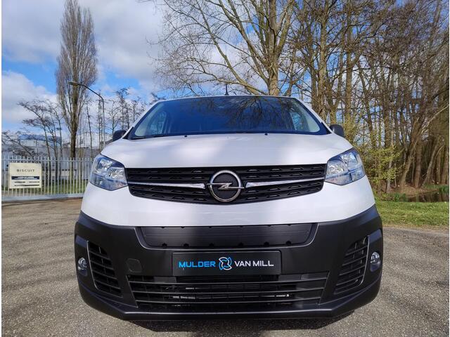 Opel VIVARO Vivaro-e L3 75 kWh 136pk | Actie op = op! | NAVI | Multimedia | Apple Carplay | Android Auto | Parkeersensoren achter | Bestuurdersstoel comfort | Bank voorpassagiers met opbergruimte| ECall pakket met geprogrammeerd voorverwarmen | Laadkabel | Reservewie