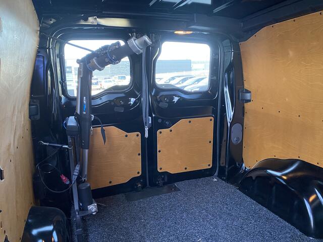 Opel VIVARO Rolstoelbus / Scootmobielbus 2.0 BlueHDi 180 S&S L1 Automaat (Zo goed als nieuwe Vivaro met volautomatische kofferbaklift!)