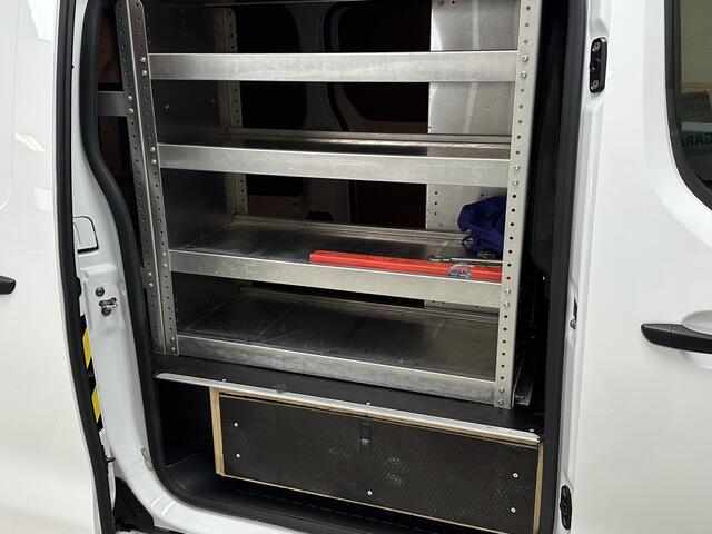 Opel VIVARO 2.0 CDTI L2H1 Edition/ Trekhaak/ Dubbele Schuifdeur/ Camera/ Imperiaal/ Half-Leder/ Apple + Android/ DAB+/ Navi/ Dode-Hoek DET./ Airco/ Cruise/ Bluetooth/ Multi. Stuur/ PDC V+A.