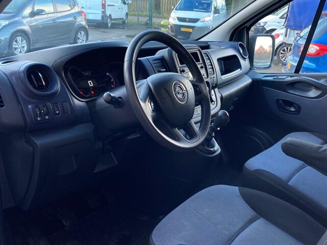 Opel VIVARO L2H1, trekhaak, imperiaal
