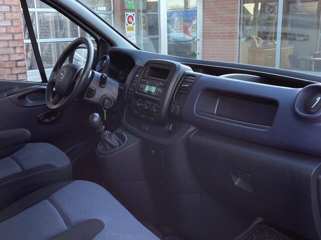 Opel VIVARO L2H1, trekhaak, imperiaal