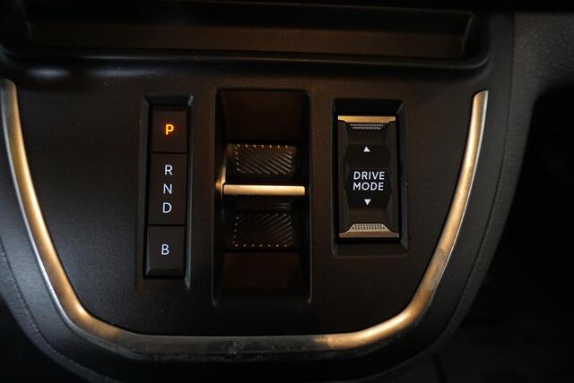 Opel VIVARO Vivaro-e 75kWh L2H1 Innovation Cruise Control Airco Navi Camera 3-zits
