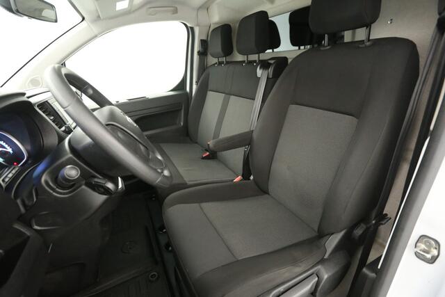 Opel VIVARO Vivaro-e L3H1 Edition 75 kWh GRATIS E-Step! | EMISSIEVRIJE ZONE | Elektrisch Airco Camera Carplay Cruise PDC 3 Persoons