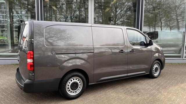 Opel VIVARO Vivaro-e L3 75 kWh 136pk AUTOMAAT | ACTIE OP = OP! | 2-zits | Passagiersstoel voorin | NAVI | Multimedia | Carplay | Parkeersensoren achter | ECall pakket met voorverwarmen | Bestuurdersstoel comfort | Reservewiel | van ¤48.685 voor ¤31.995 | N0006