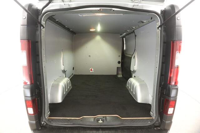 Opel VIVARO 1.6 CDTI L1H1 Airco Camera Cruise Trekhaak Navigatie PDC 3 Persoons